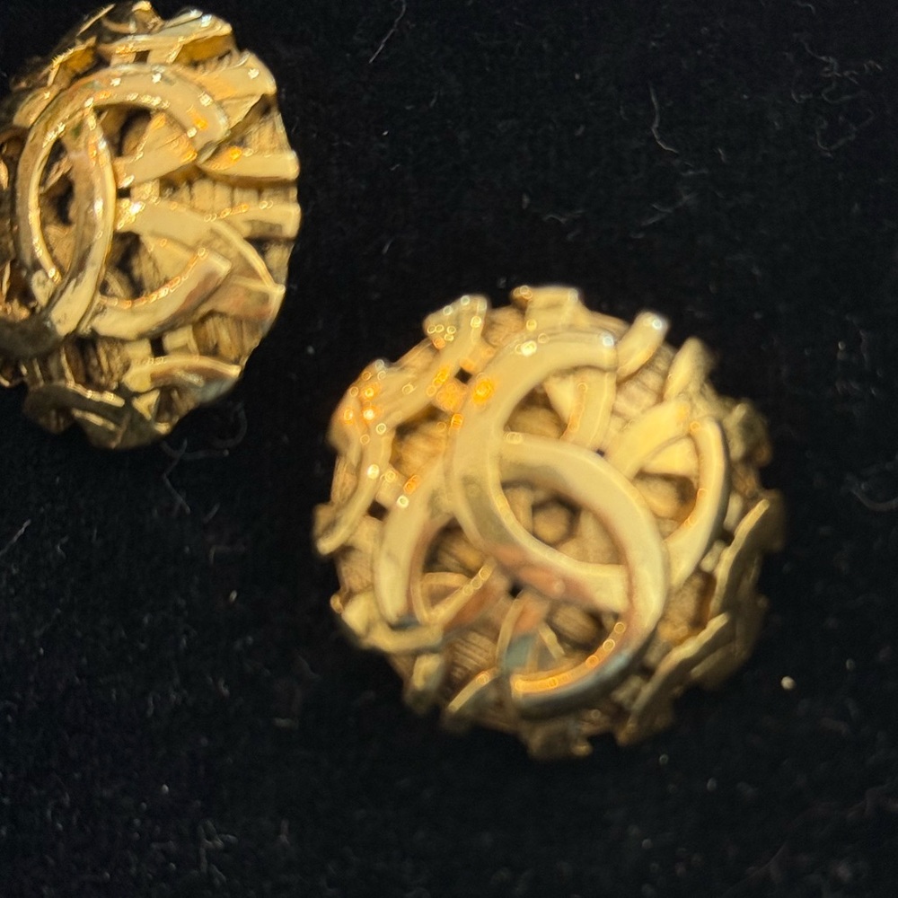 Vintage CHANEL Gold Intricate Earrings